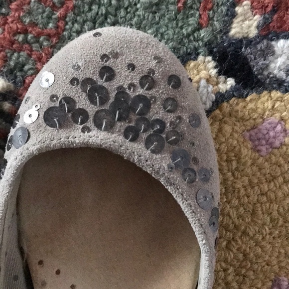 American Eagle Outfitters flats - Picture 2 of 5